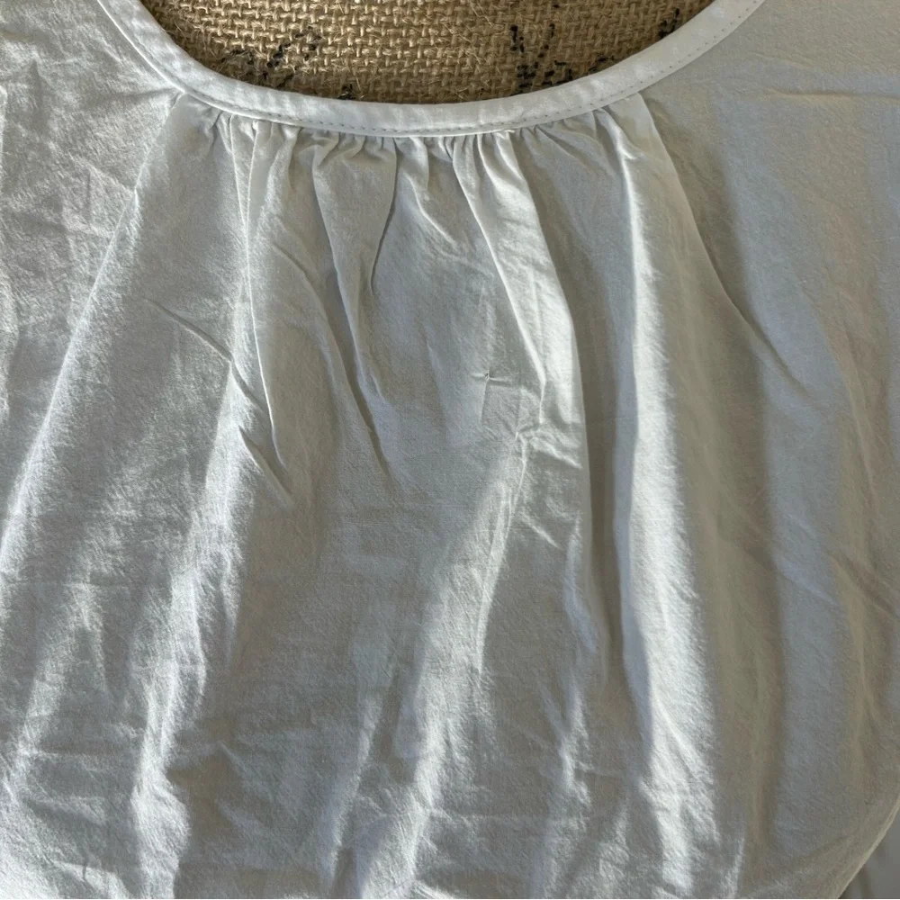 Madewell Embroidered Poplin Puff-Sleeve Cutout Crop Top - Picture 6 of 8